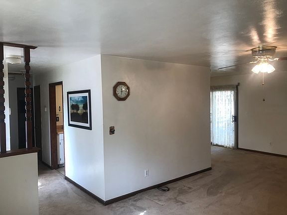4th image of 4493 River Shore Rd