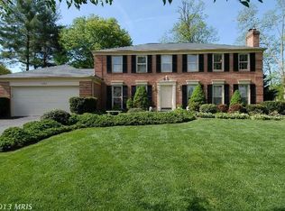 9012 Wooden Bridge Rd, Rockville, MD 20854