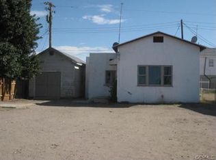 329 Chestnut St, Needles, CA 92363