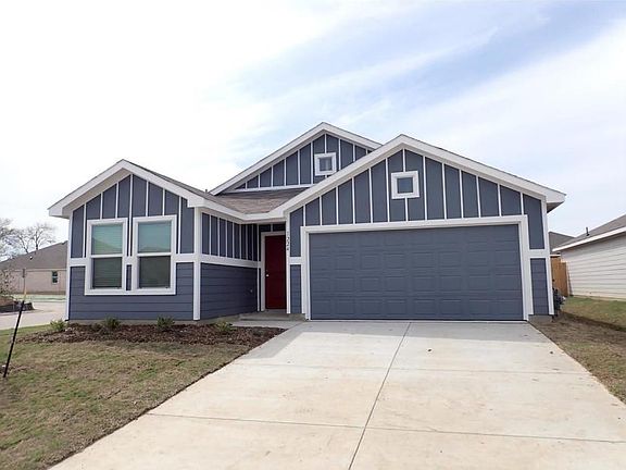 2nd image of 1224 Ashwood Dr
