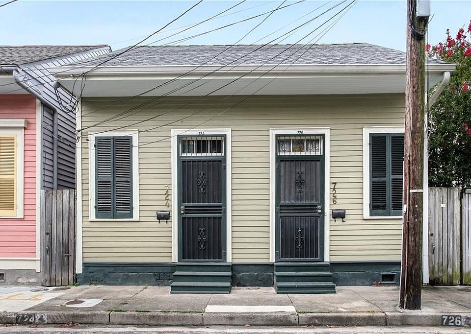 1st image of 724-26 Port St