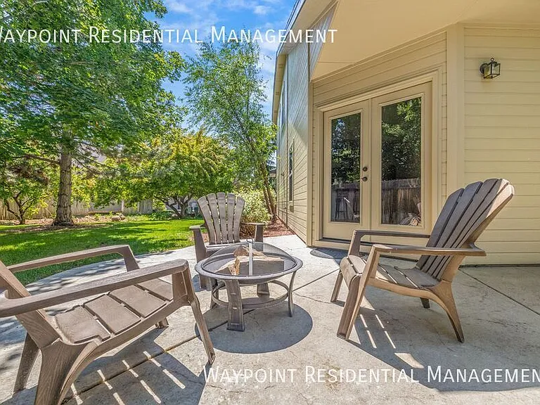 5956 N Bremerton Pl — Photo 40