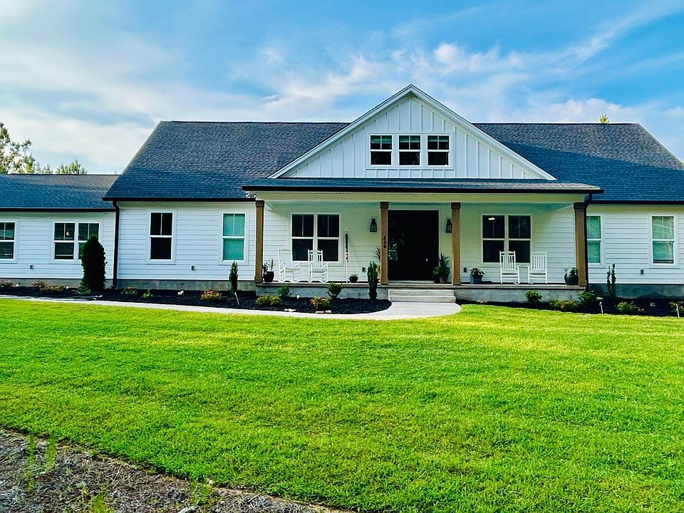 1st image of 220 Jake Meetze Rd