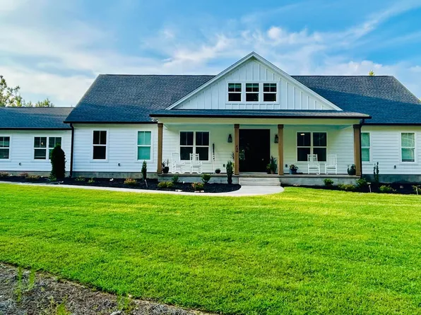 220 Jake Meetze Rd, Chapin, SC 29036