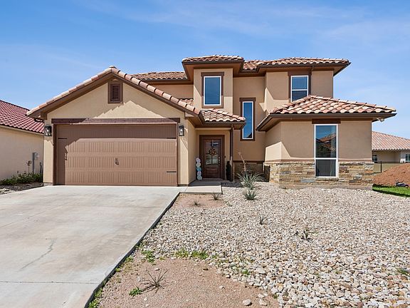 3rd image of 167 Valley View