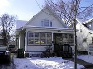 1290 Hague Ave, Saint Paul, MN 55104
