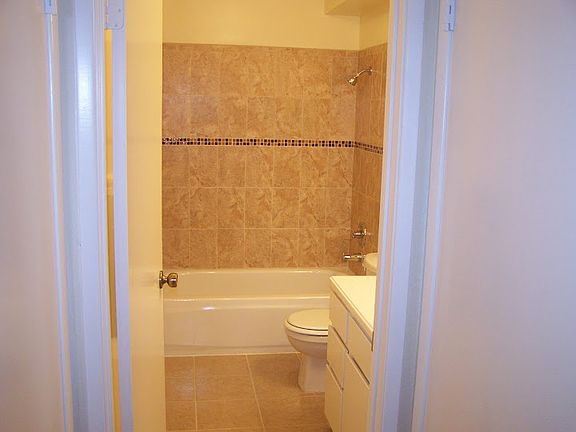2nd bathroom