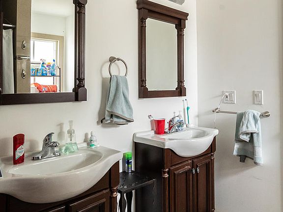 4th image of 1322 Olivia St #2 & 3