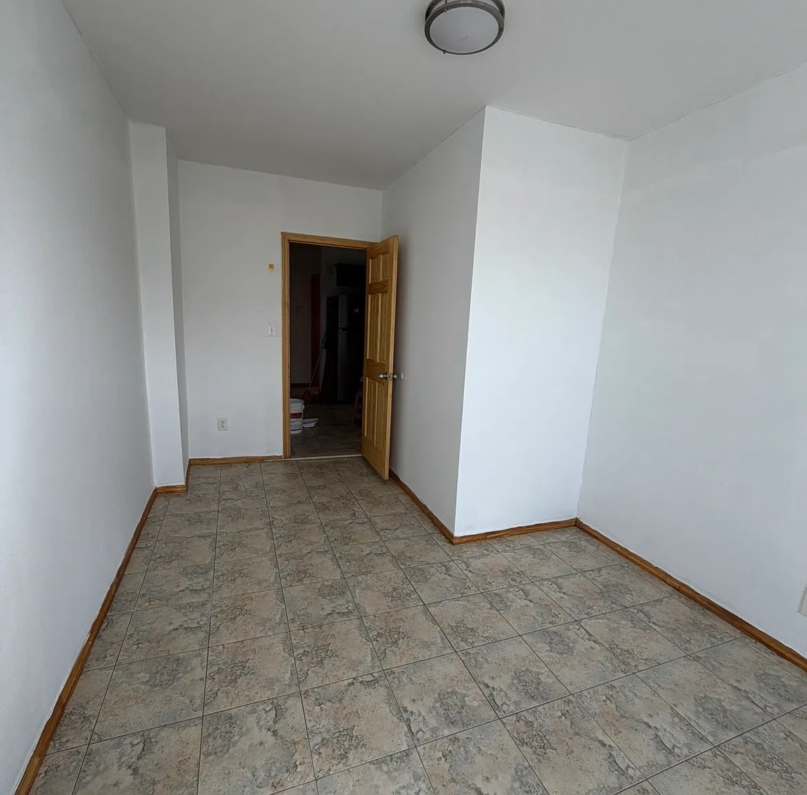 3 bed, $2,800 — Photo 3