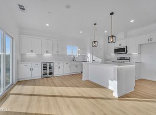 21420 Reed Pl, California City, CA 93505