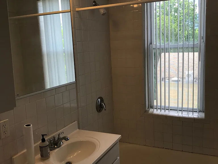 151 Park Dr #7 — Photo 8