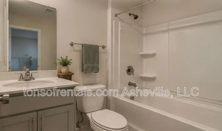 6 Chambers Garden Dr — Photo 12
