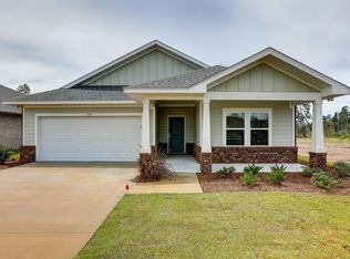 140 Drews Ln, Lynn Haven, FL 32444