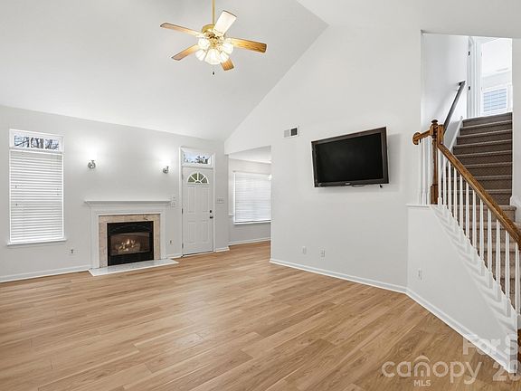 5th image of 6409 Nevin Rd