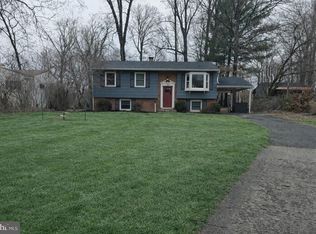 124 Woodland Rd, Gaithersburg, MD 20877