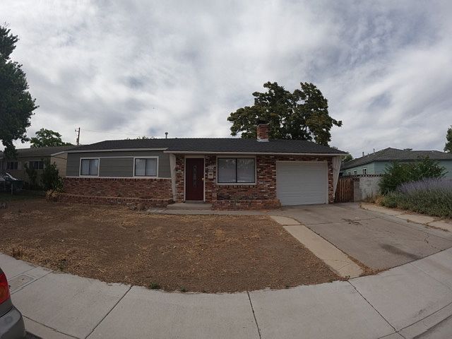 1st image of 1110 Plymouth Way