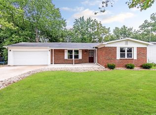 7 Peg Elaine Ct, Saint Peters, MO 63376