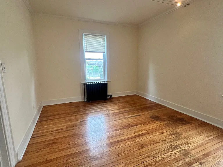40 Lenox Ave — Photo 24