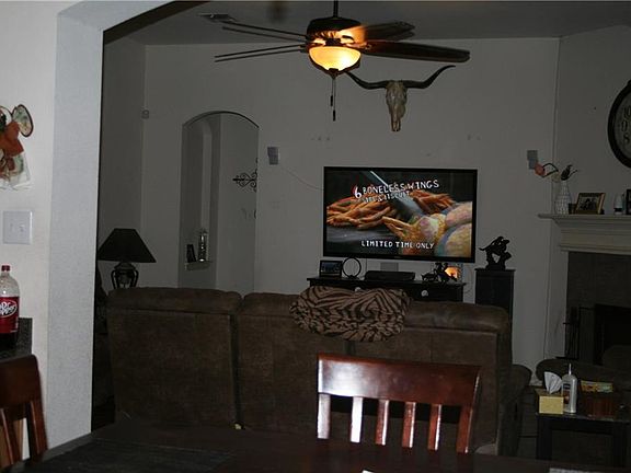 5th image of 3409 Nandina Dr