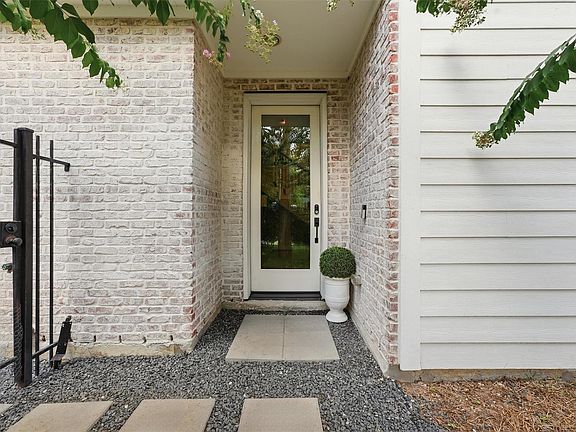 4th image of 920 Thornton Rd #G