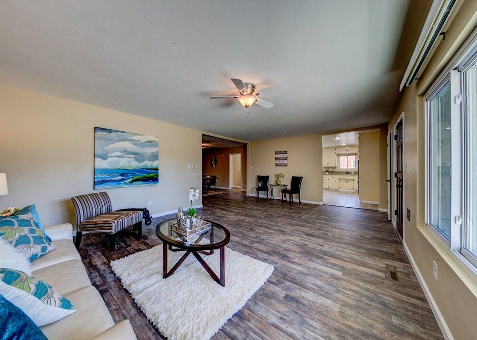 1st image of 4603 Seminole Dr