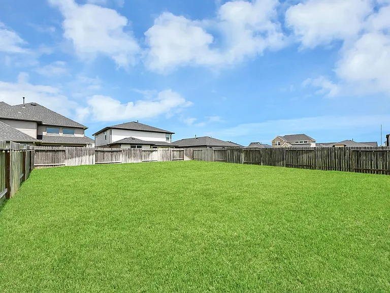 3306 Dagostino Creek Dr — Photo 43
