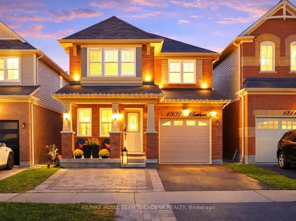 1809 Parkhurst Cres, Pickering, ON L1X 0A8