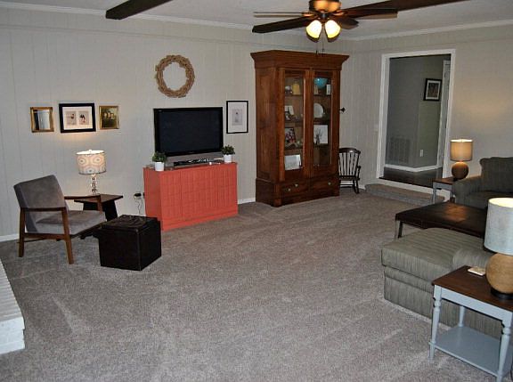 4th image of 106 Chatham Dr