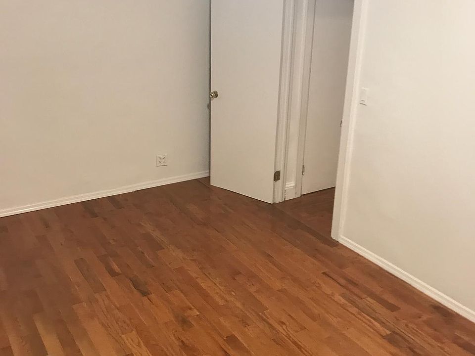1st image of 13323 114th St Floor 2