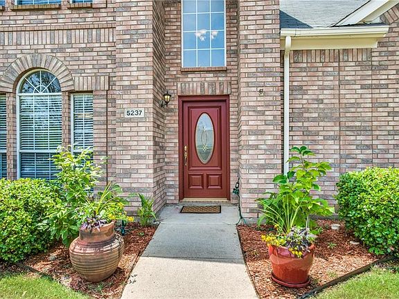 2nd image of 5237 China Berry Dr