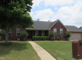 605 S Utah Ave, Russellville, AR 72801
