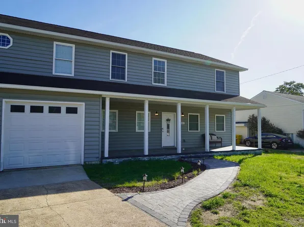 811 223rd St, Pasadena, MD 21122