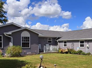 558 130th St, Avon, IL 61415