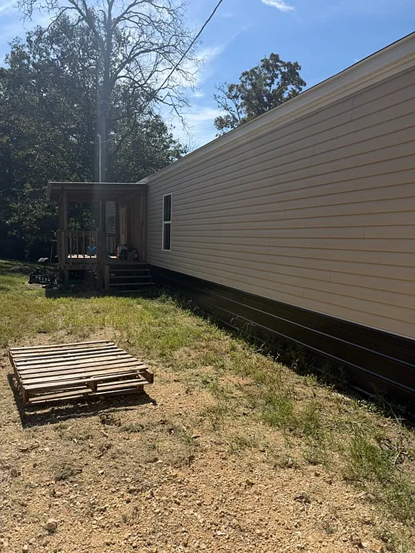 3 bed, 1568 sqft, $1,200 — Photo 2