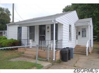 939 Fess St, Zanesville, OH 43701