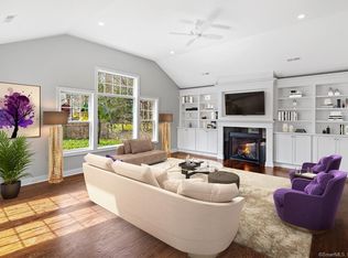 410 N Cedar Rd, Fairfield, CT 06824