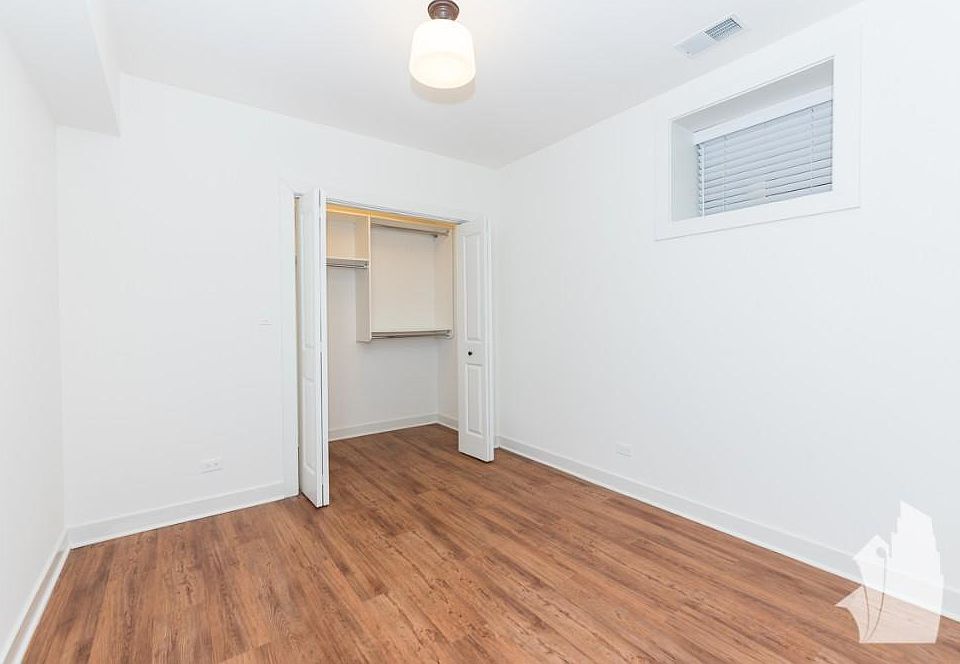 1st image of 233 W Willow St #G