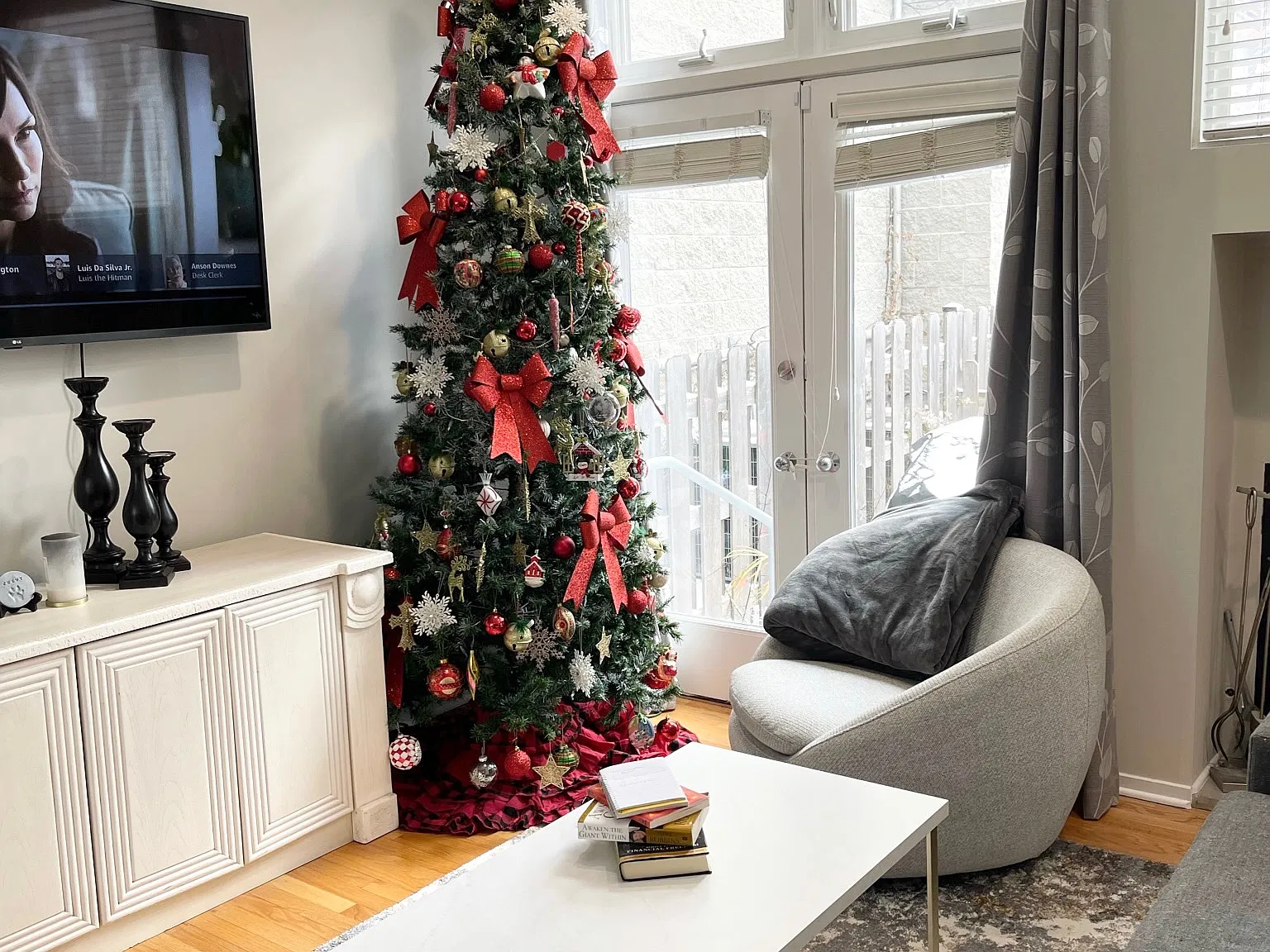 2 bed, 2.5 bath, 1400 sqft, $5,250 — Photo 3