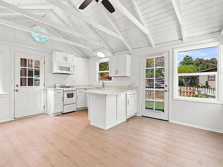 1133 Laguna Canyon Rd #A — Photo 3