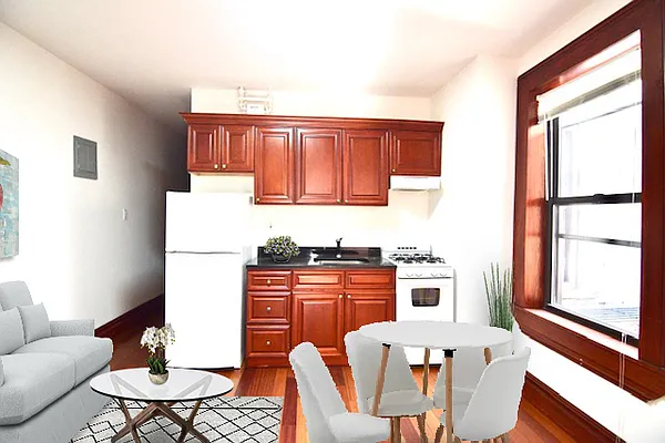 Rented by Corcoran | media 22