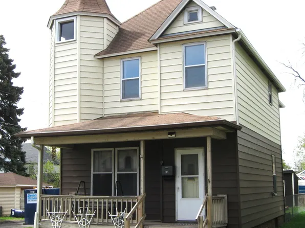 121 N 28th Ave W, Duluth, MN 55806