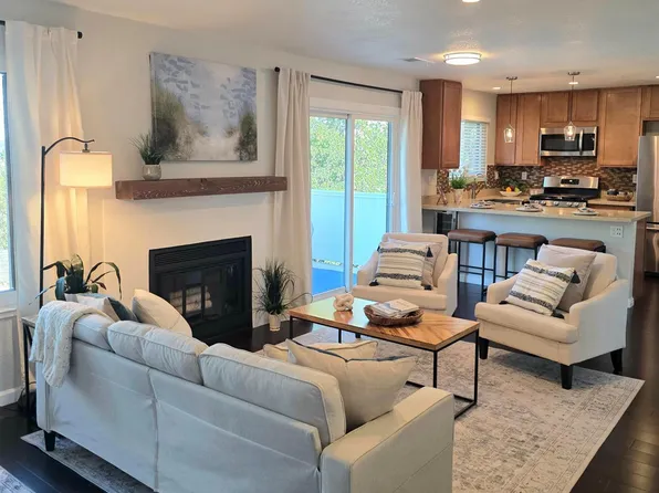 74 Hector Lane, Novato, CA 94949