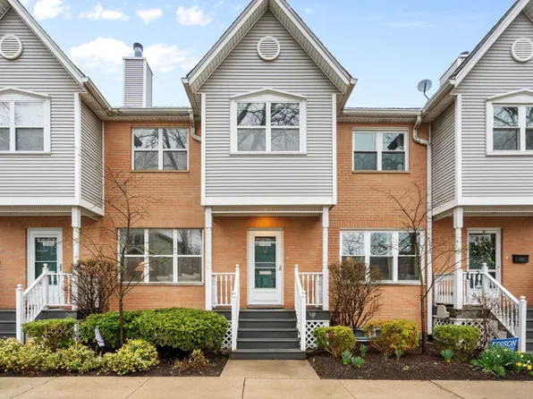 2120 W Balmoral Ave, Chicago, IL 60625