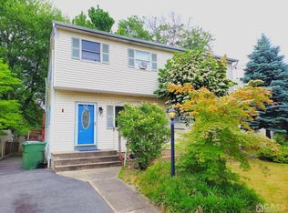 71 Avery St UNIT 1, Edison, NJ 08817