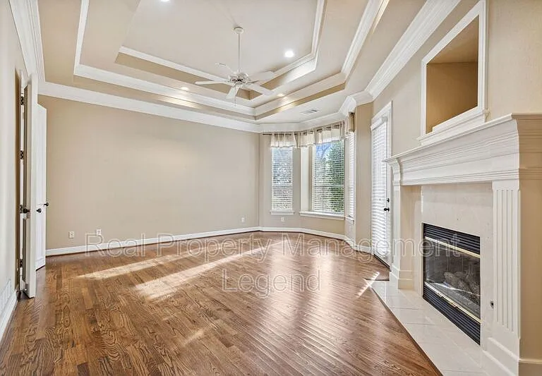 5004 Seville Ln — Photo 13