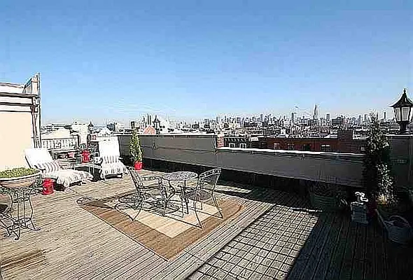 Sold by Hudson Place Realty | media 3