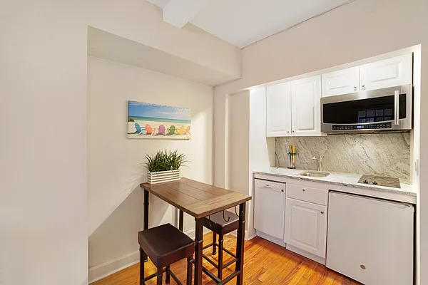 Sold by Compass | media 4