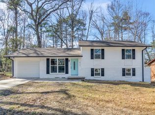6731 Gano Dr, Riverdale, GA 30274