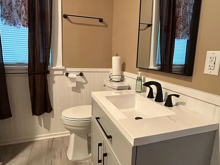 3621 Enslow Ave — Photo 11