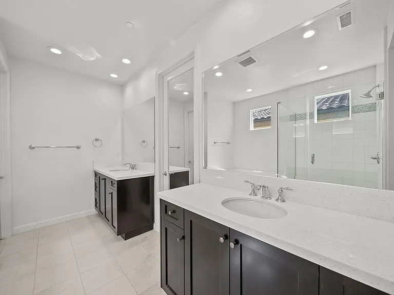 20752 Spruce Cir — Photo 36